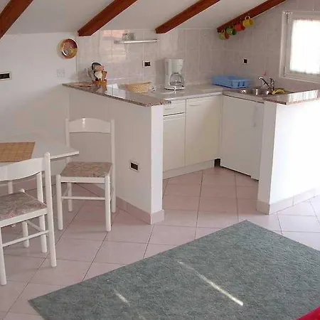 Sepic Apartment *